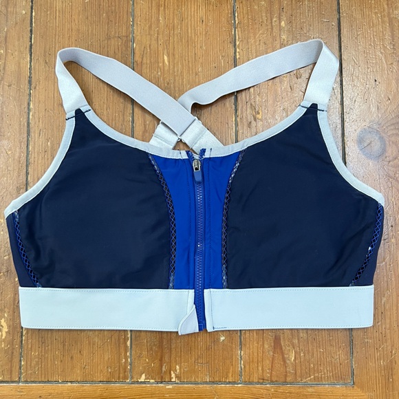 Fabletics | High Impact Sports Bra | Size M - Picture 1 of 2